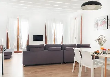 Santa Creu Appartement *